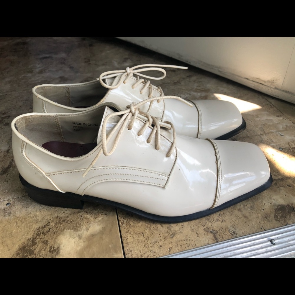 White Andrew Fezza white shoes